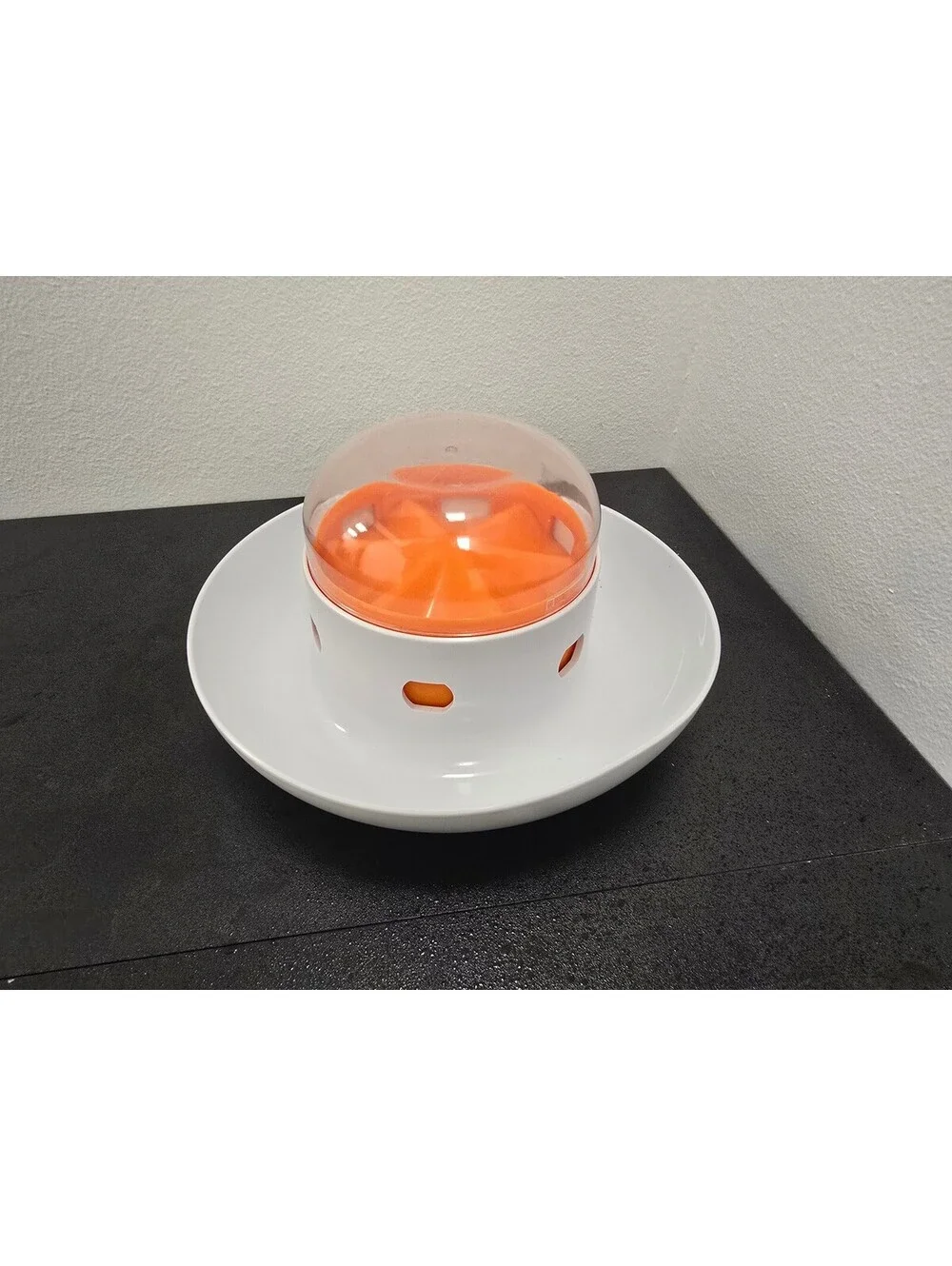 Mung Mung UFO Interactive Pet Treat Food Dispenser